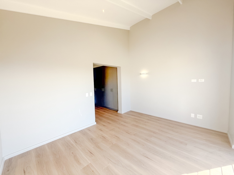 3 Bedroom Property for Sale in Plettenberg Bay Central Western Cape